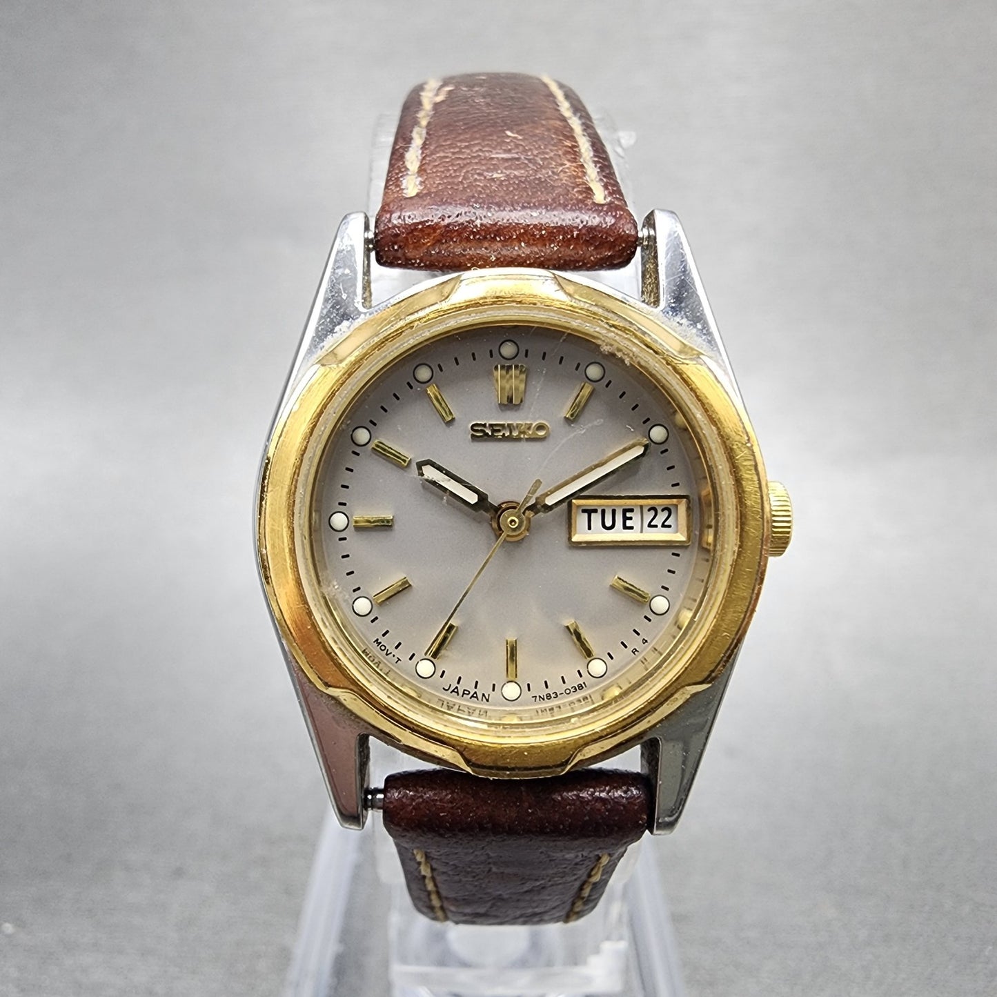 Seiko Watch Women 24mm Gray Dial Two Tone Daydate 7N830169 New Battery0