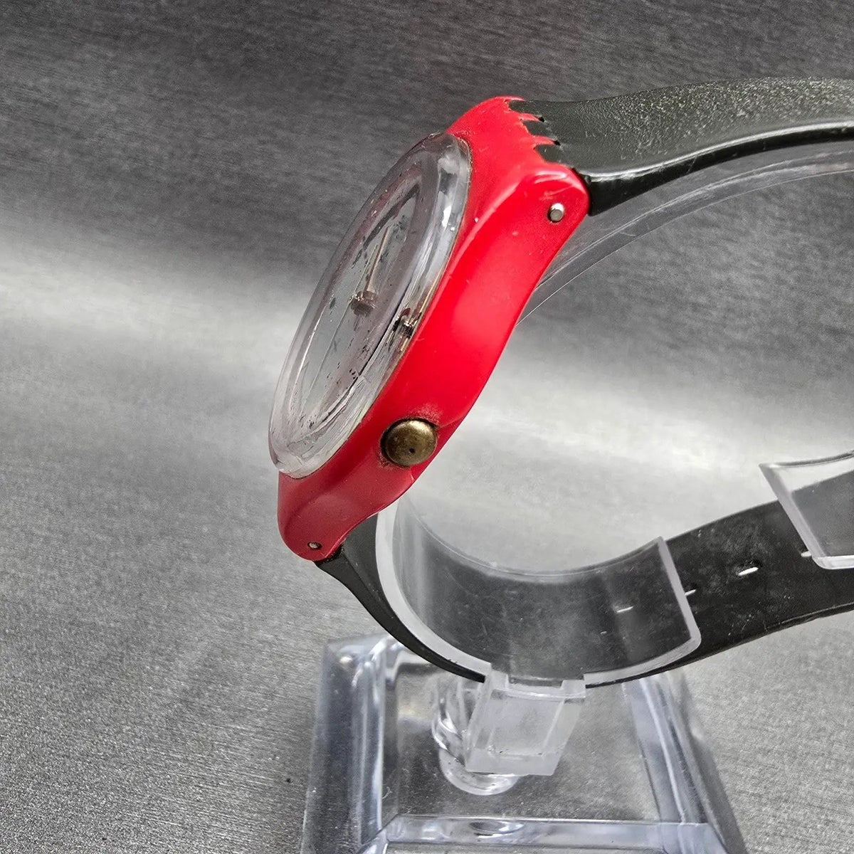 Swatch Compu-Tech Watch Men 34mm Gray Dial Red Case Date GR401 New Battery2