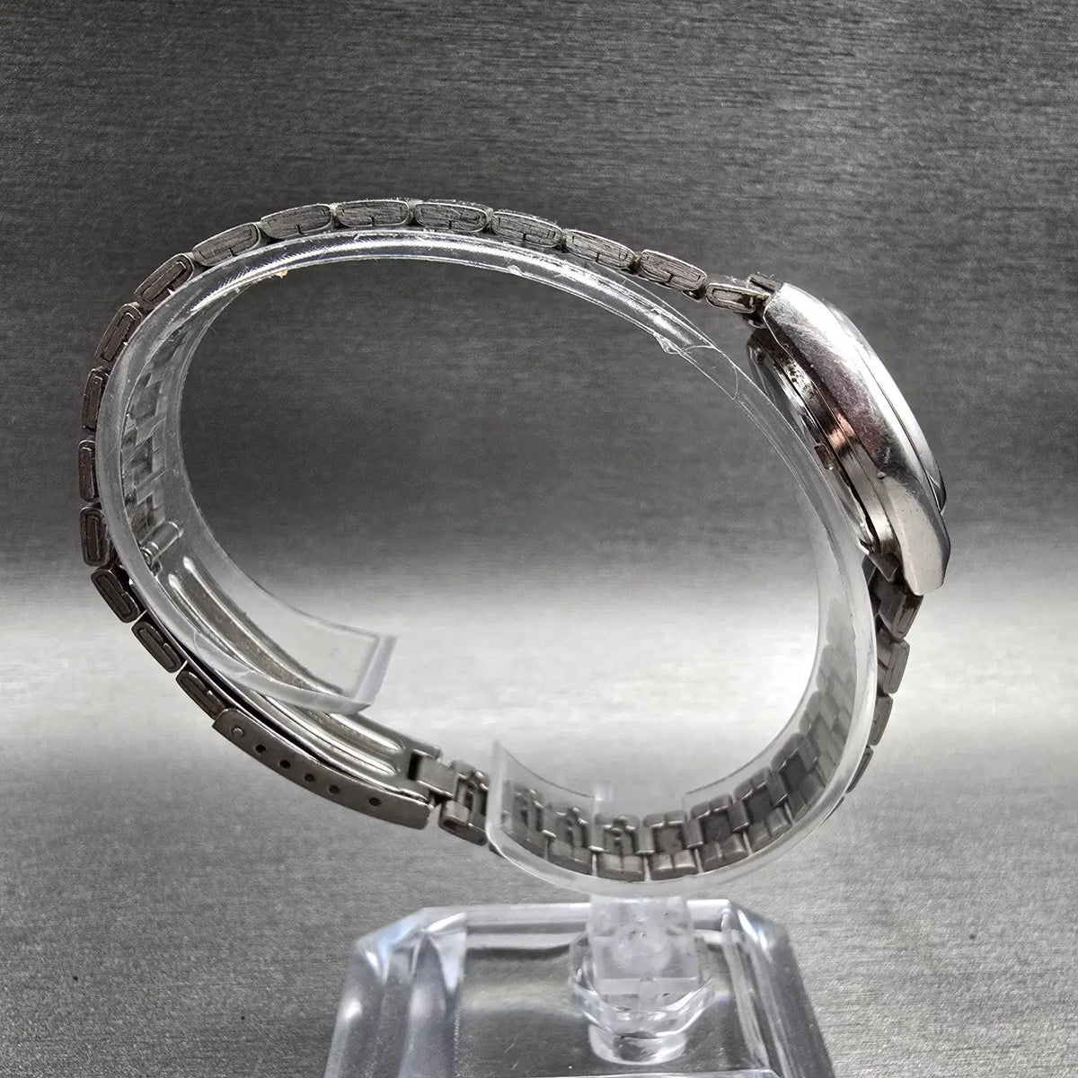 Seiko Watch Women24mm Silver Dial Silver Tone Daydate Round 3423-0059 New Batt8