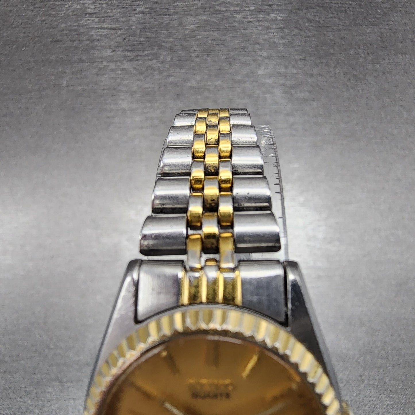 Seiko Watch Women 24mm Gold Dial Two Tone Daydate Round 7n830049 New Battery5
