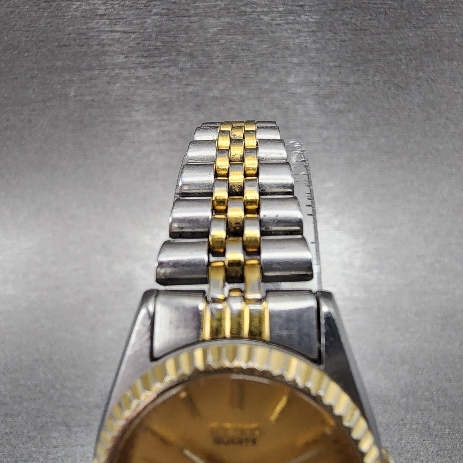 Seiko Watch Women 24mm Gold Dial Two Tone Daydate Round 7n830049 New Battery5