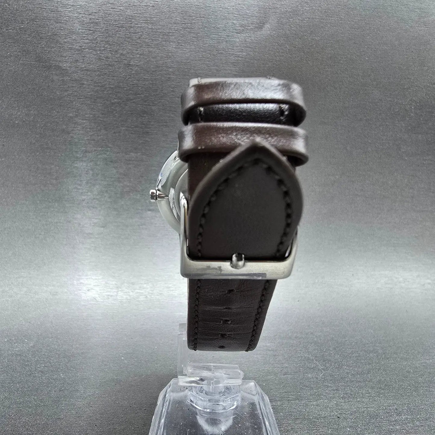 Lacoste Watch Men 41mm Blue Dial Silver Tone Round Leather Band New Battery7