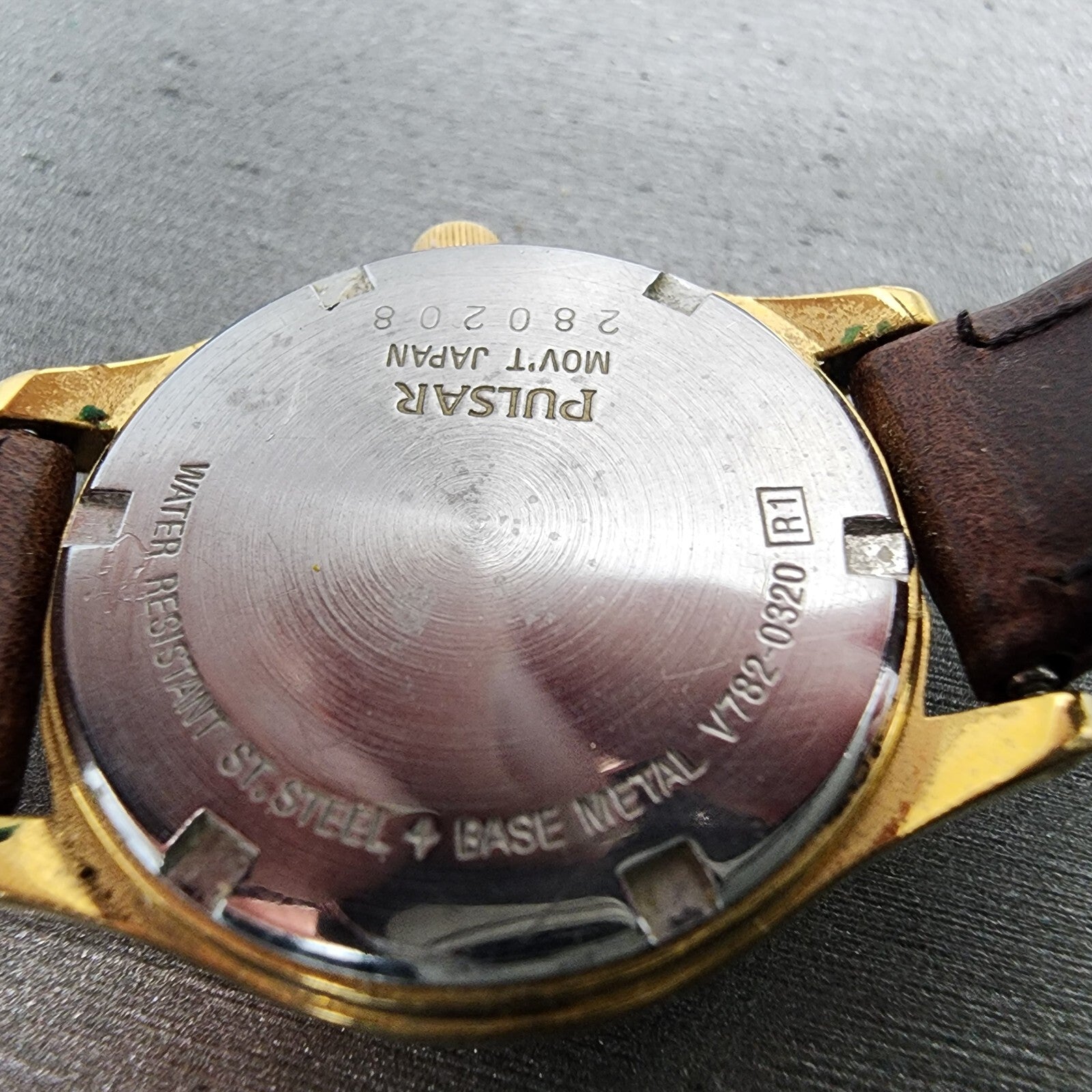 Pulsar Watch Women 27mm Champagne Dial Gold Tone Date Round V7820320 New Batt9