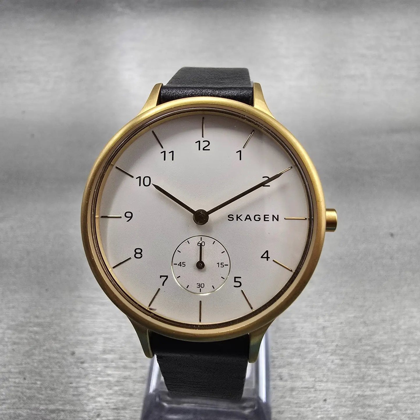 Skagen Anita Watch Women 34mm White Dial Gold Tone Round SKW2659 New Battery0
