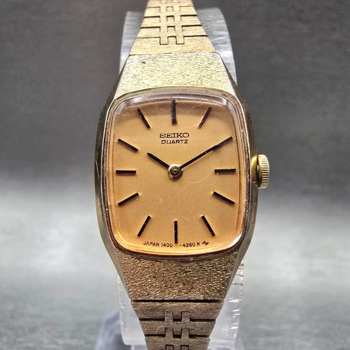 Seiko Watch Women 17mm Gold Dial Gold Tone Rectangle 1400-7399 New Battery VTG0