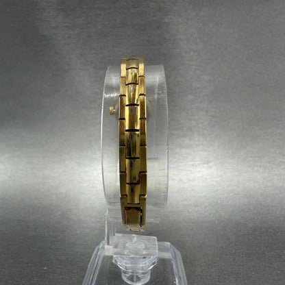 Seiko Pulsar Watch Women 17mm Silver Dial Gold Tone V400L167A New Battery7