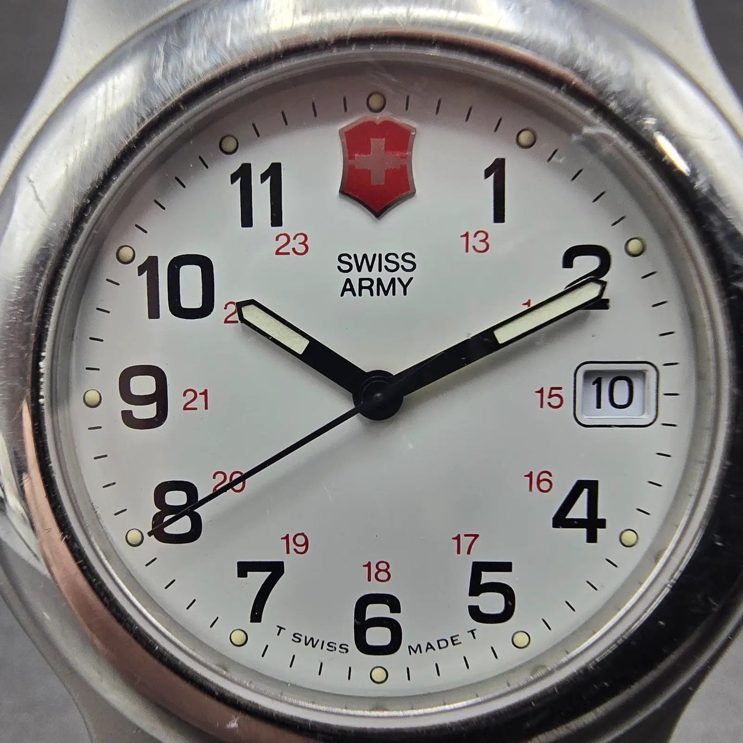 Victorinox Swiss Army Officer Watch Men 40mm White Dial Steel Date Round PARTS L2