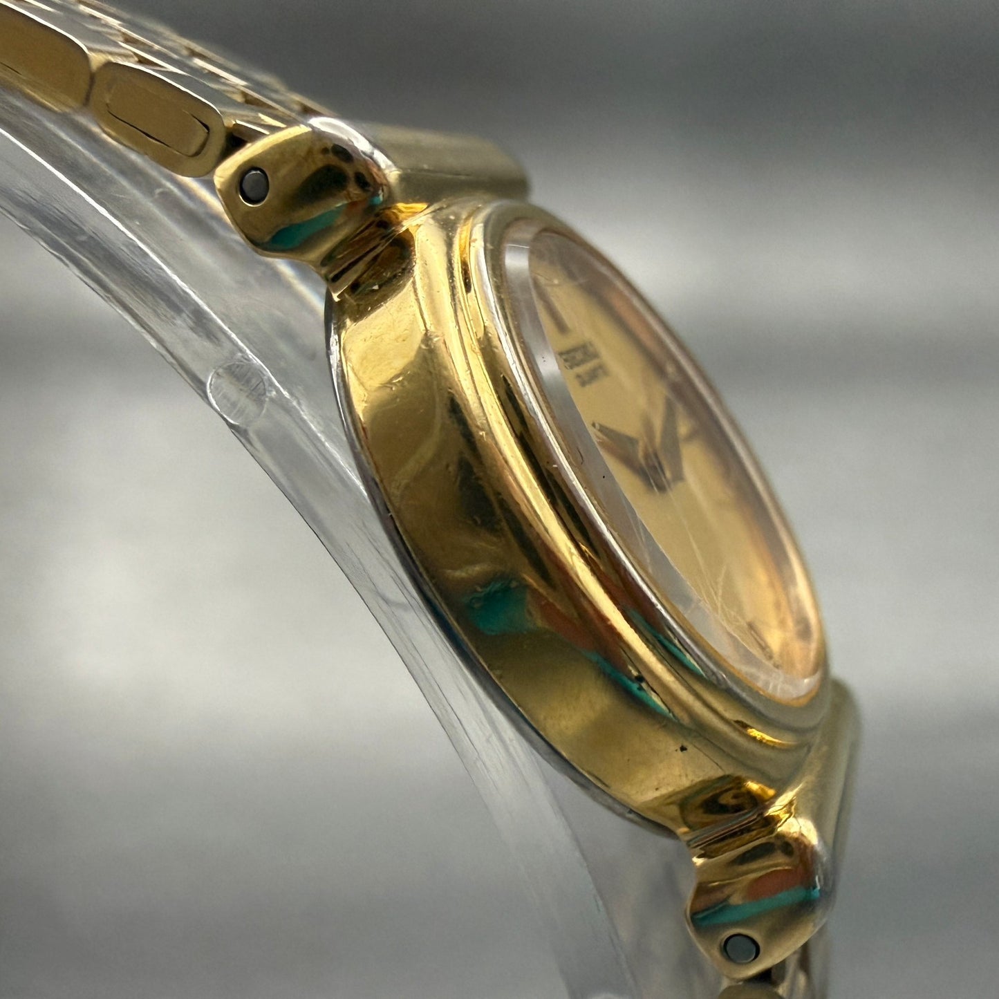 Seiko Watch Women 17mm Gold Dial Gold Tone Oval 2Y00-0G78 New Battery3