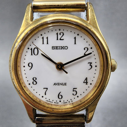 Seiko Avenue Watch Women 23mm White Dial Gold Tone Round 4N210670 New Battery1
