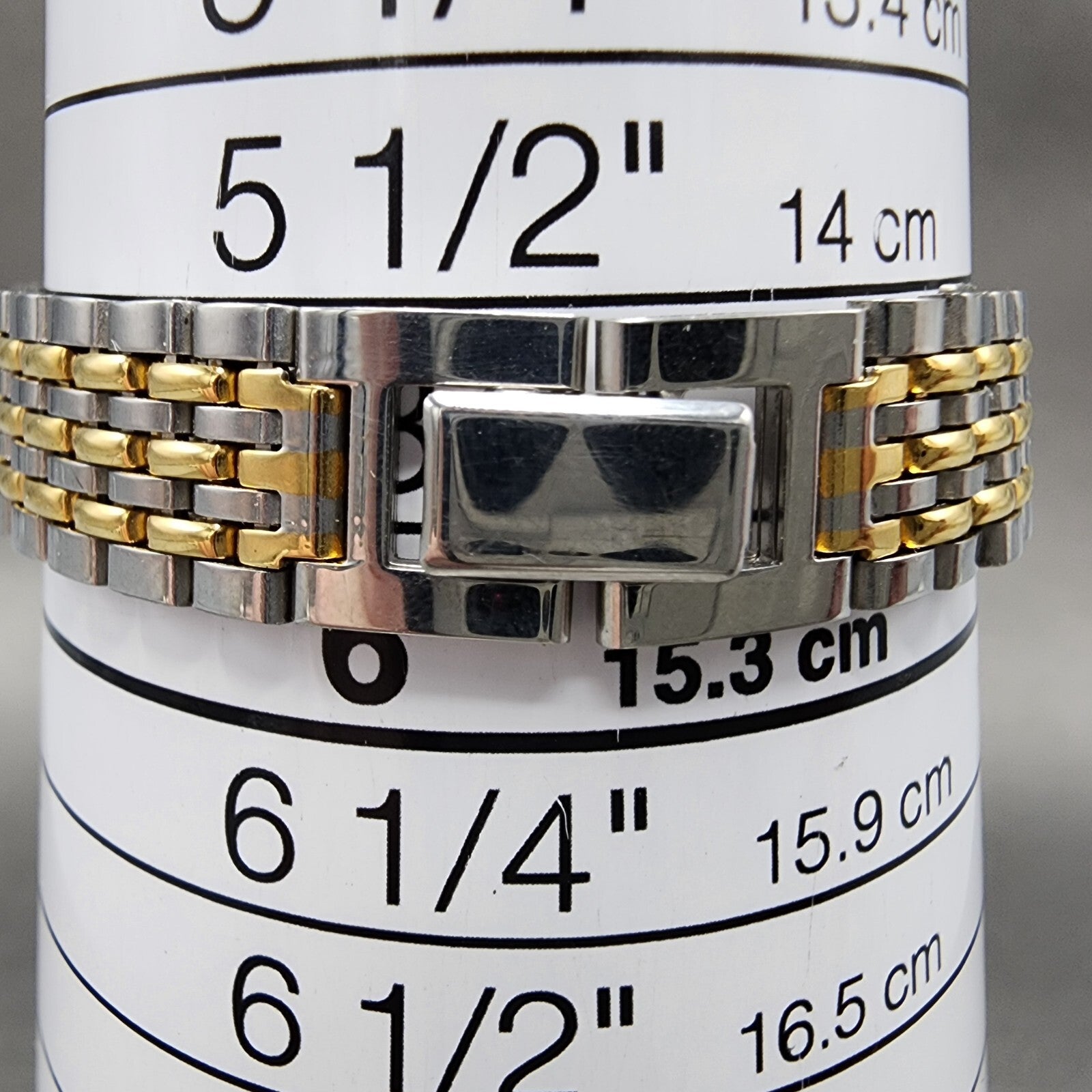 Seiko Watch Women 18mm White Dial Two Tone Oval V4015228 New Battery10