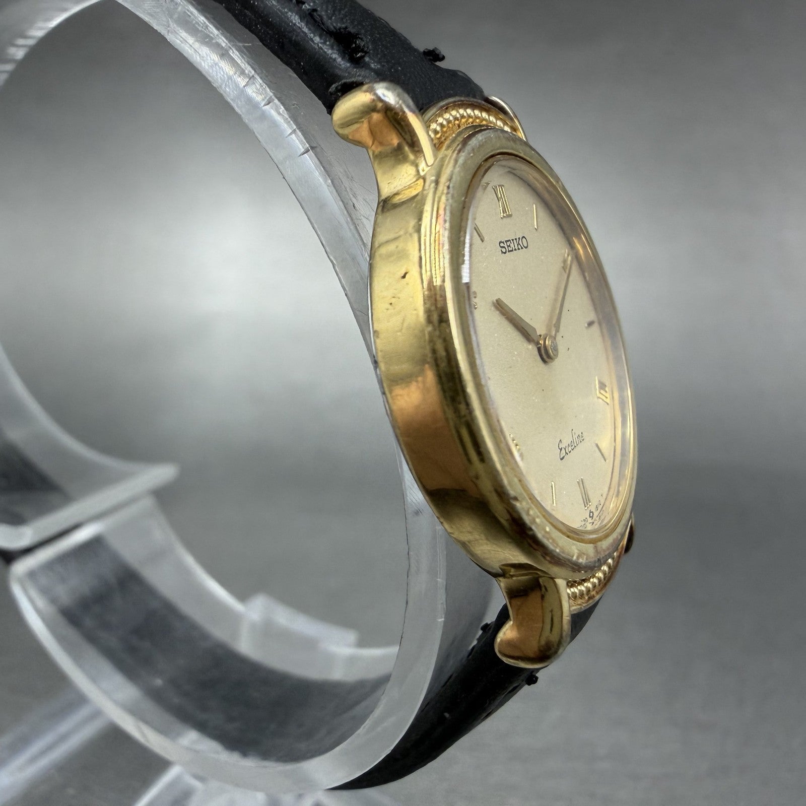Seiko Exceline Watch 23mm Women Champagne Dial Gold Tone 7320-0370 New Battery3