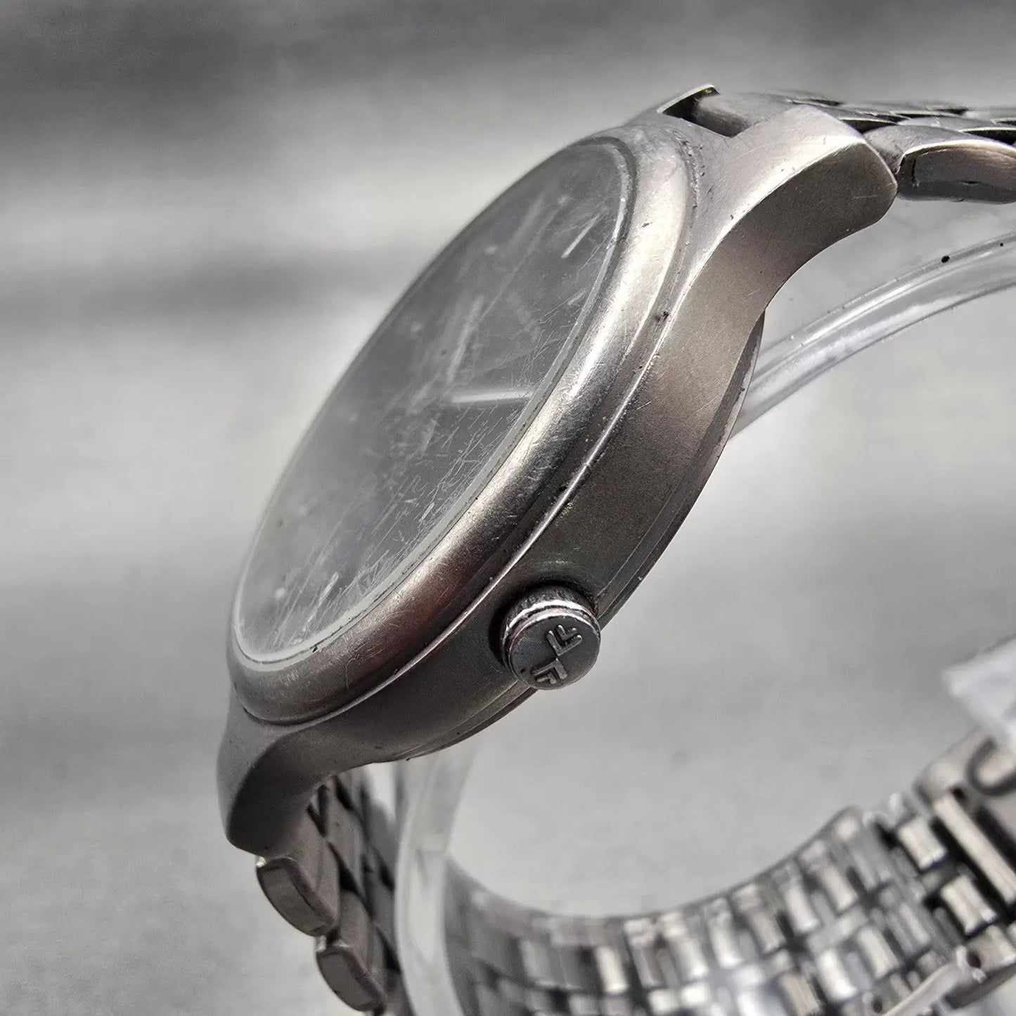 Skagen Denmark Watch Men 34mm Gray Dial Titanium Date Round 105XLT New Battery2