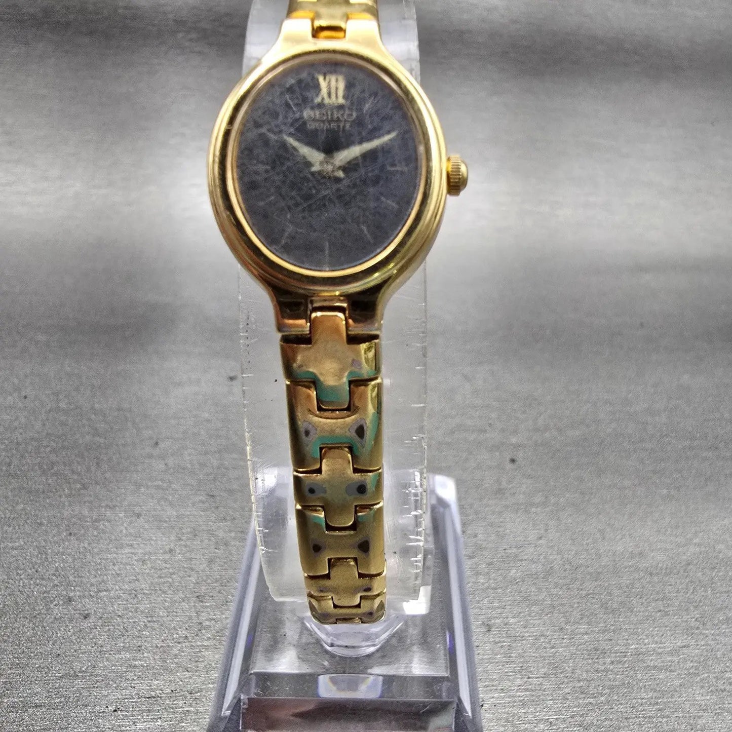 Seiko Watch Women 18mm Black Dial Gold Tone Oval 2Y00-5A90 New Battery Vintage5
