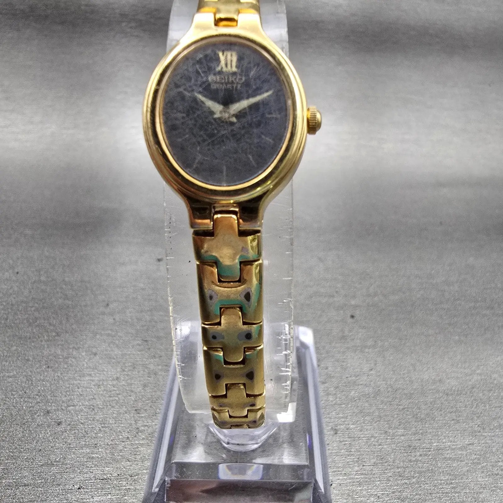 Seiko Watch Women 18mm Black Dial Gold Tone Oval 2Y00-5A90 New Battery Vintage5