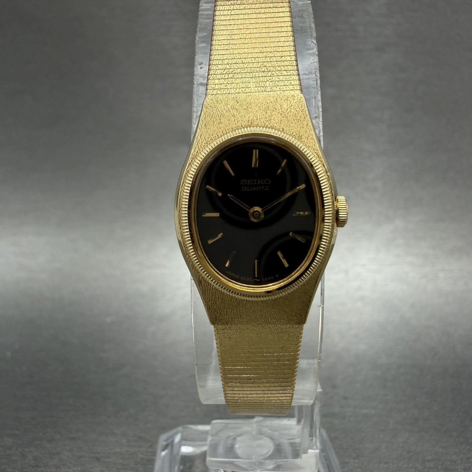 Seiko Watch Women 16mm Brown Dial Gold Tone Round 2C205600 New Battery0