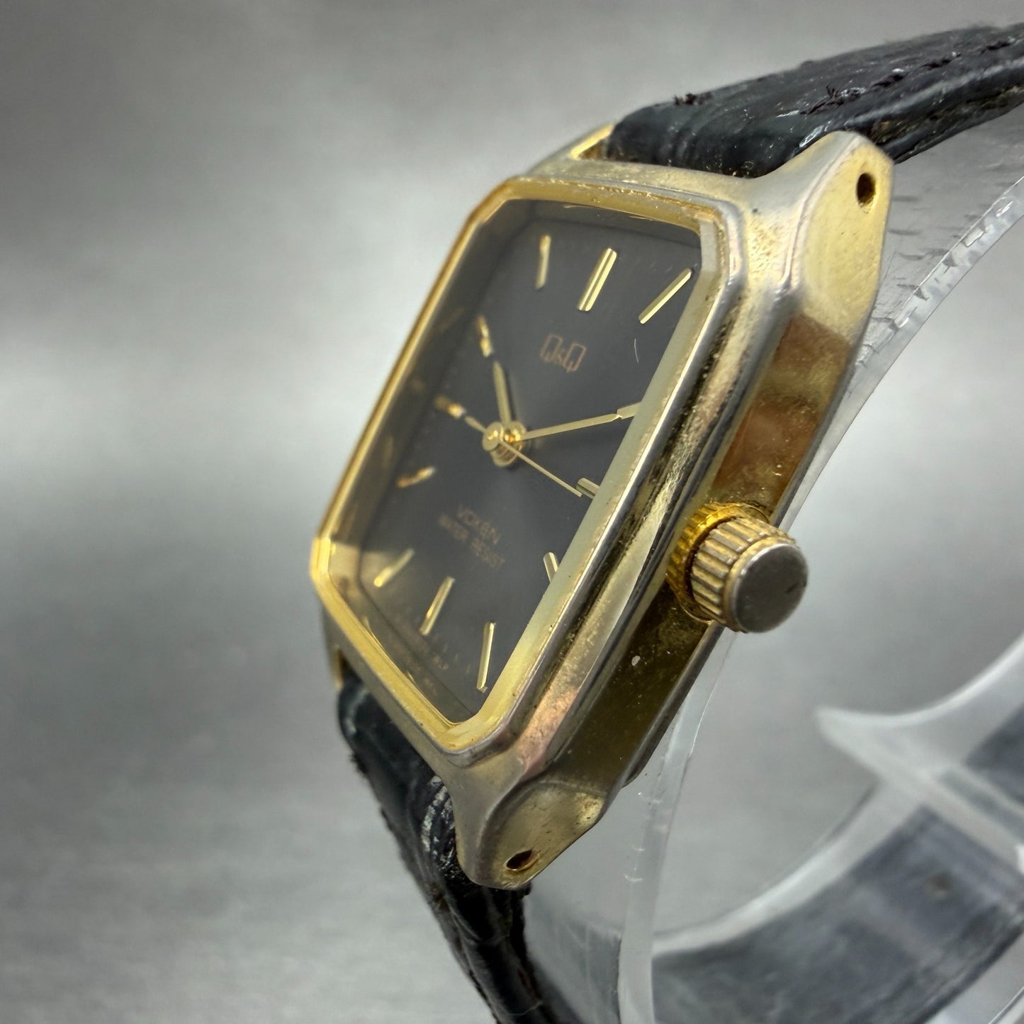 Citizen Q&Q tank Watch Women 21mm Gray Dial Gold Tone Rectangle New Battery2