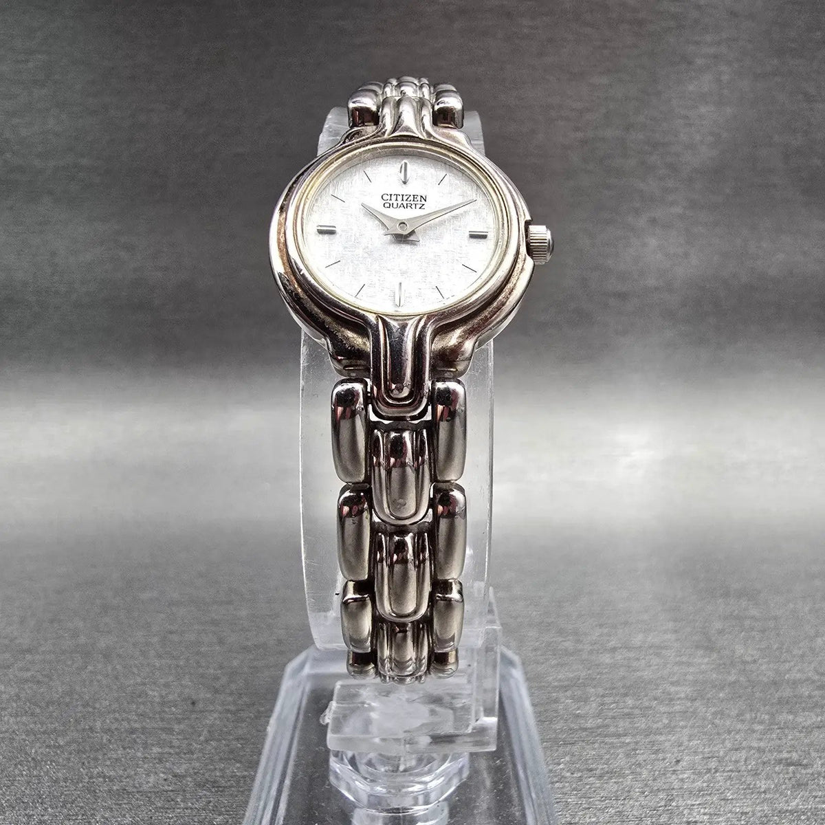Citizen Watch Women 21mm Silver Dial Silver Round 5920-S57707 New Battery VTG5