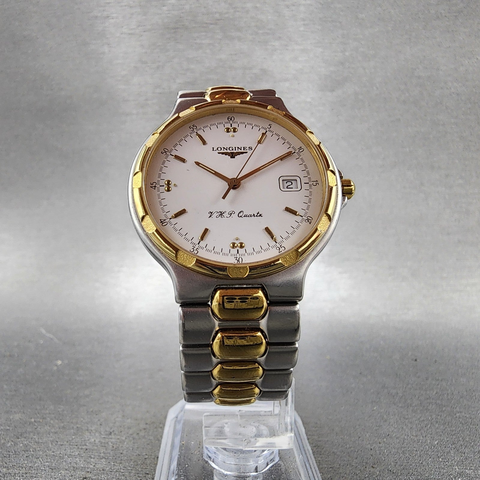 Longines Conquest VHP Watch Men 35mm White Dial Two Tone Date Round New Battery5