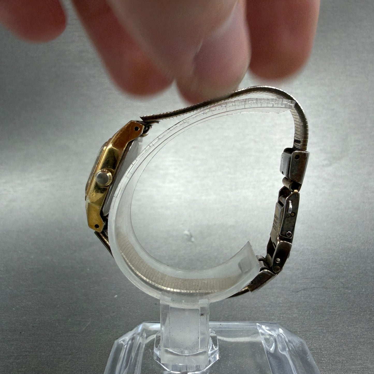 Seiko Tank Watch Women 17mm Brown Dial Gold Tone Rectangle 5420-5019 New Batt ZX6
