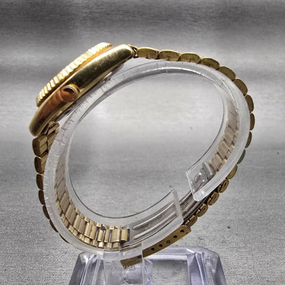 Seiko SQ Watch Women 24mm Gold Dial Gold Tone Daydate Round 3E23-0A69 New Batt6
