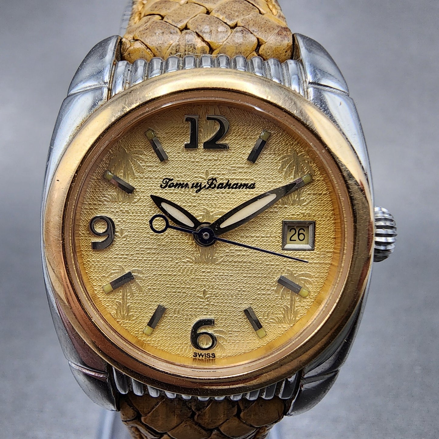 Tommy Bahama Watch Women 25mm Cream Dial Two Tone Round TB2038 New Battery1