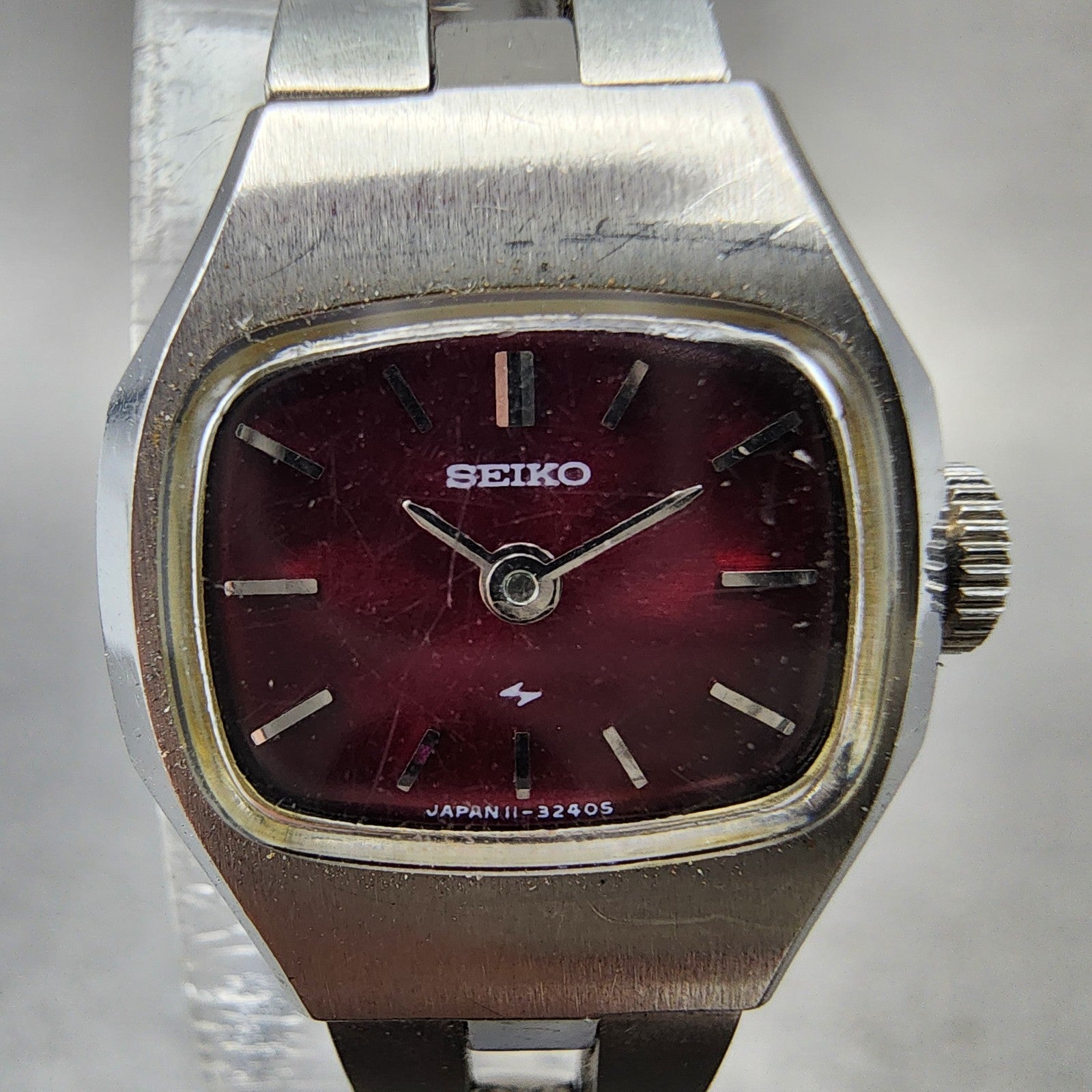 Seiko Watch Women 18mm Red Dial Stainless Steel Rectangle Manual Wind Runs VTG1
