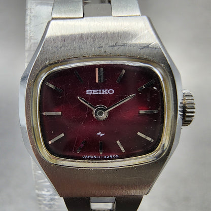Seiko Watch Women 18mm Red Dial Stainless Steel Rectangle Manual Wind Runs VTG1