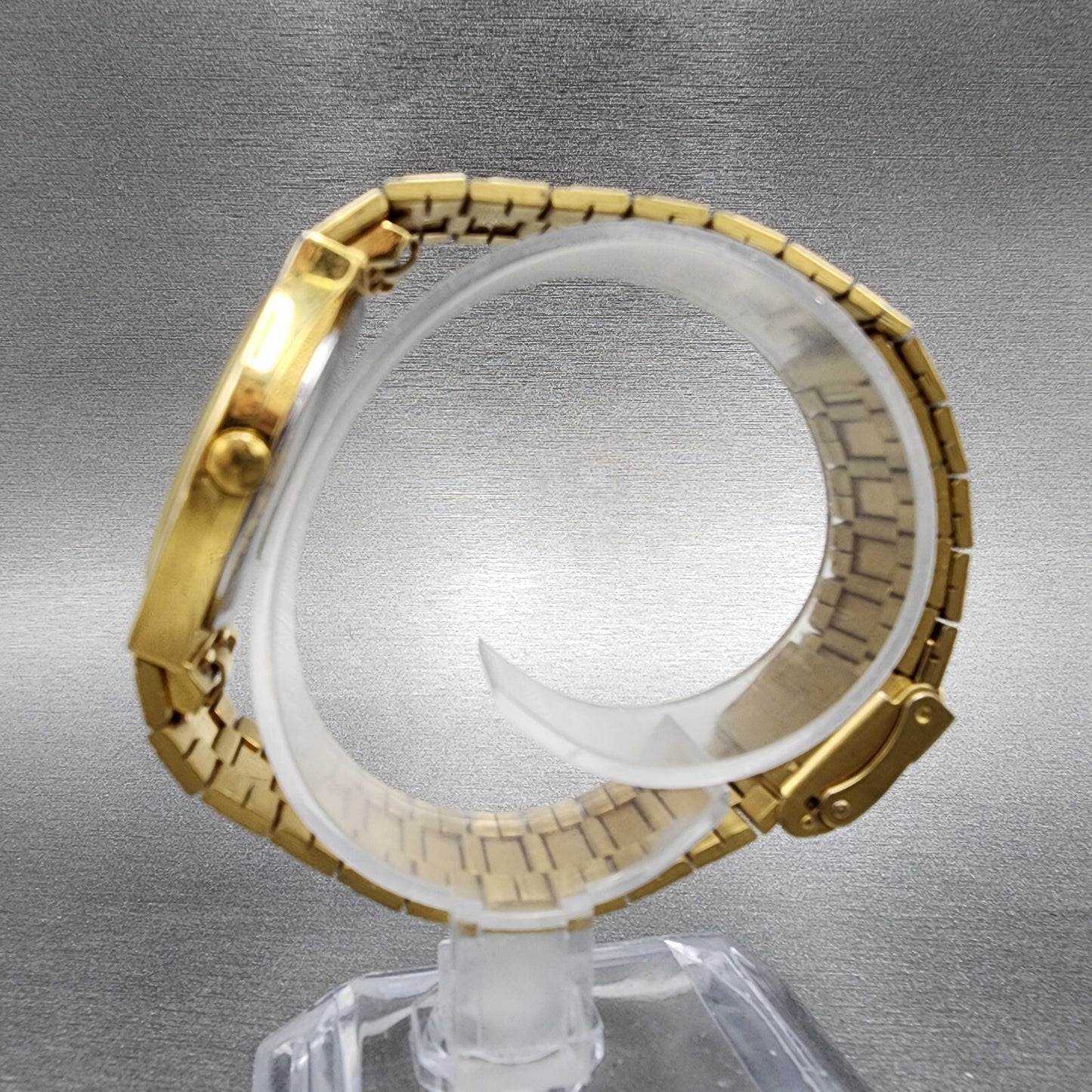 Citizen CQ Watch Women 30mm Champagne Dial Gold Tone Round 6031G04118 PARTS7