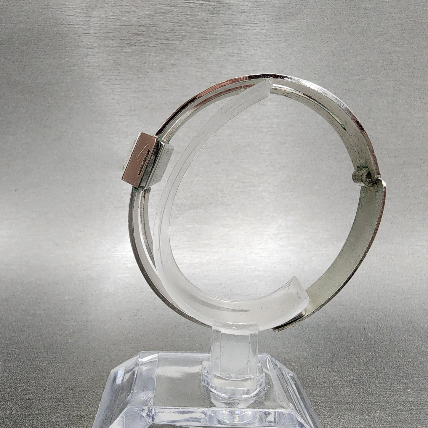 Baylor Watch Women 24mm Silver Dial Silver Tone Rectangle Manual Wind bangle6