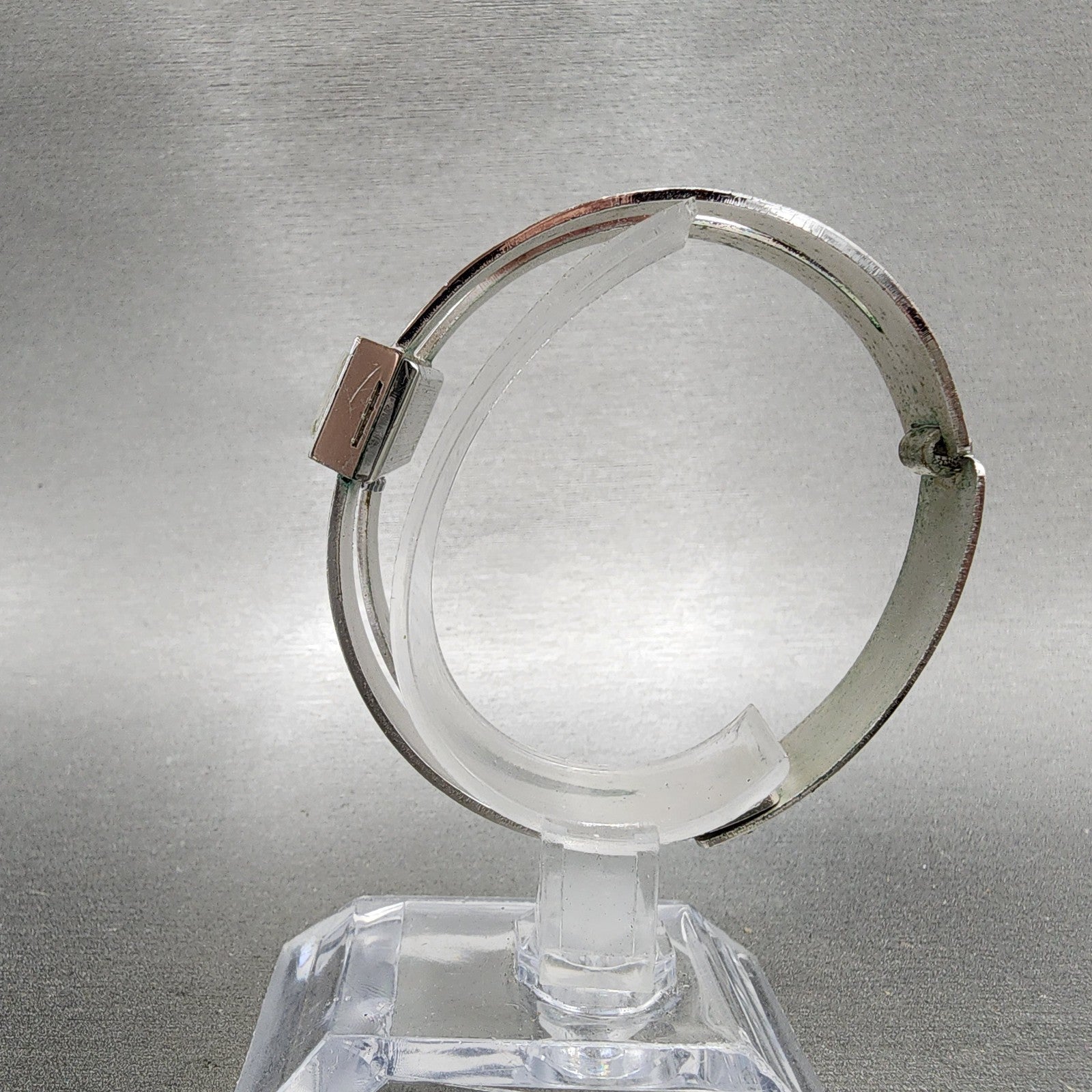 Baylor Watch Women 24mm Silver Dial Silver Tone Rectangle Manual Wind bangle6