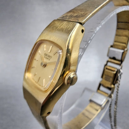 Seiko Watch Women 16mm Gold Dial Gold Tone Rectangle 54205039 New Battery A VTG2