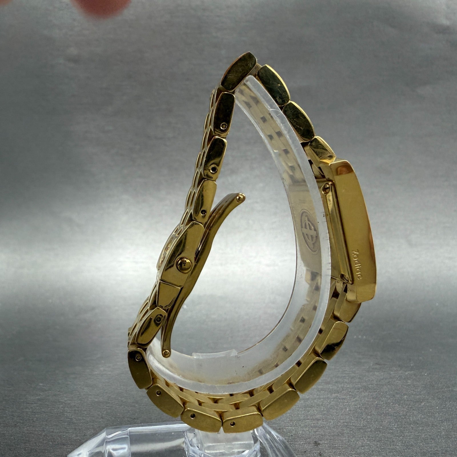Zodiac Tank Watch Women 21mm White Dial Gold Tone Rectangle Z03201 New Battery8