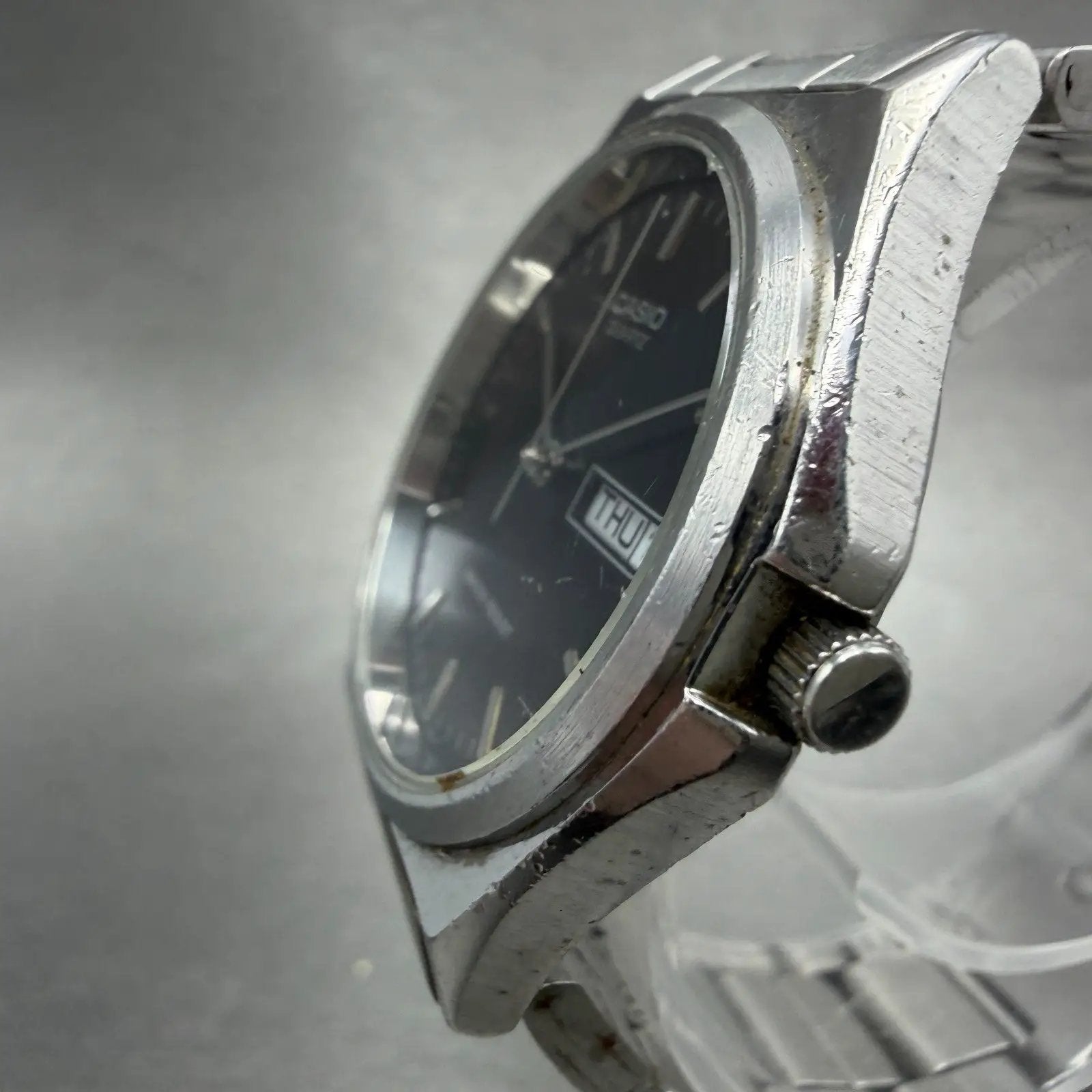 Casio Watch Men 35mm Black Dial Silver Tone Daydate MTP-1240DJ New Battery NGT2
