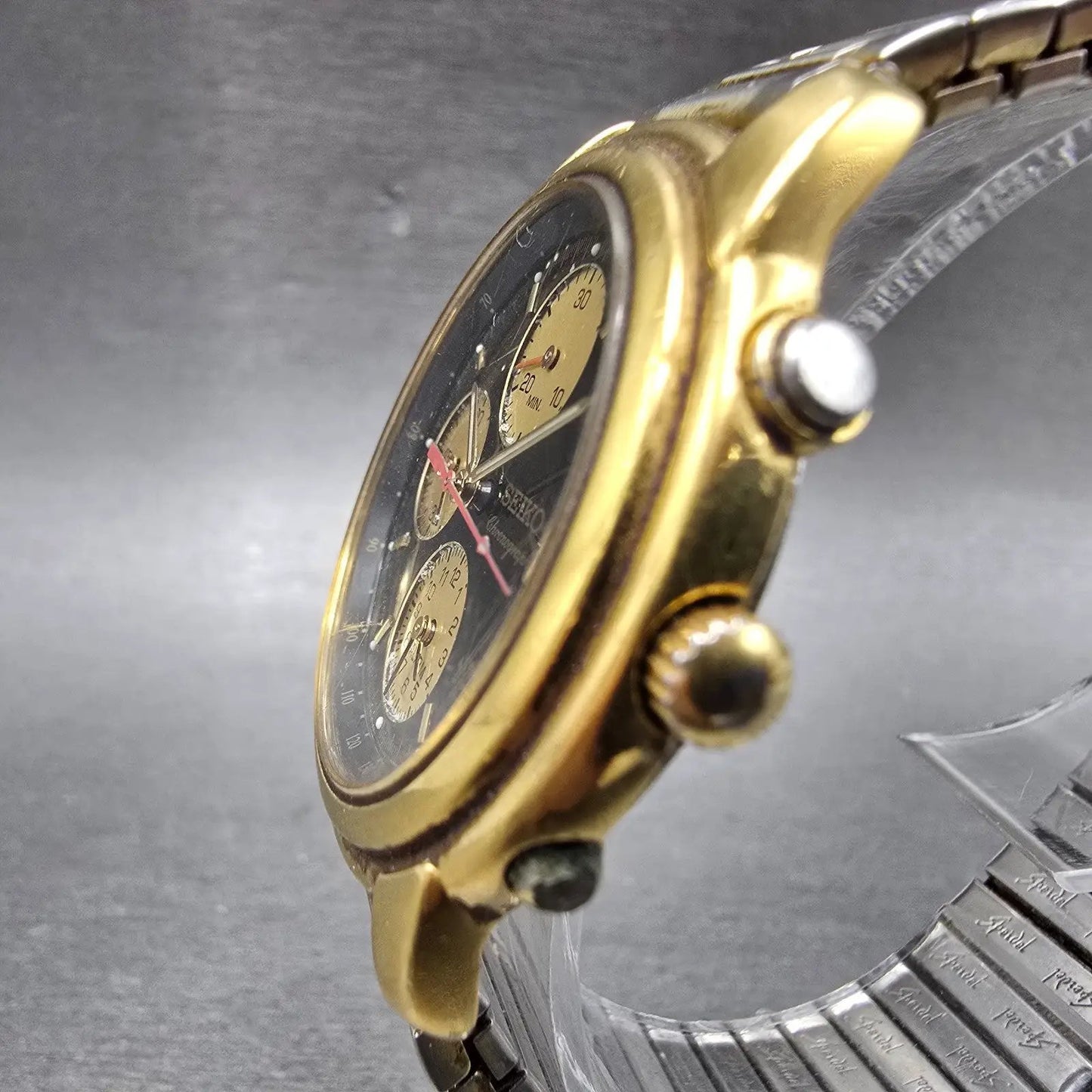 Seiko Chronograph Watch Men 38mm Black Dial Gold Tone Date 7T32-6G43 PARTS VTG3
