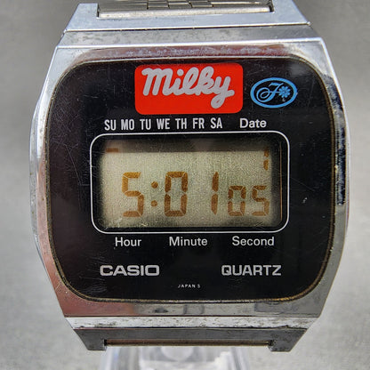 Casio 155 B816 Watch Men 35mm LCD Digital Silver Tone Daydate New Batt Vintage1