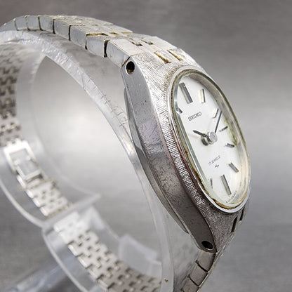 Seiko Watch Women 17mm Silver Dial Gold Plated Oval Manual Wind 17-7100 Runs