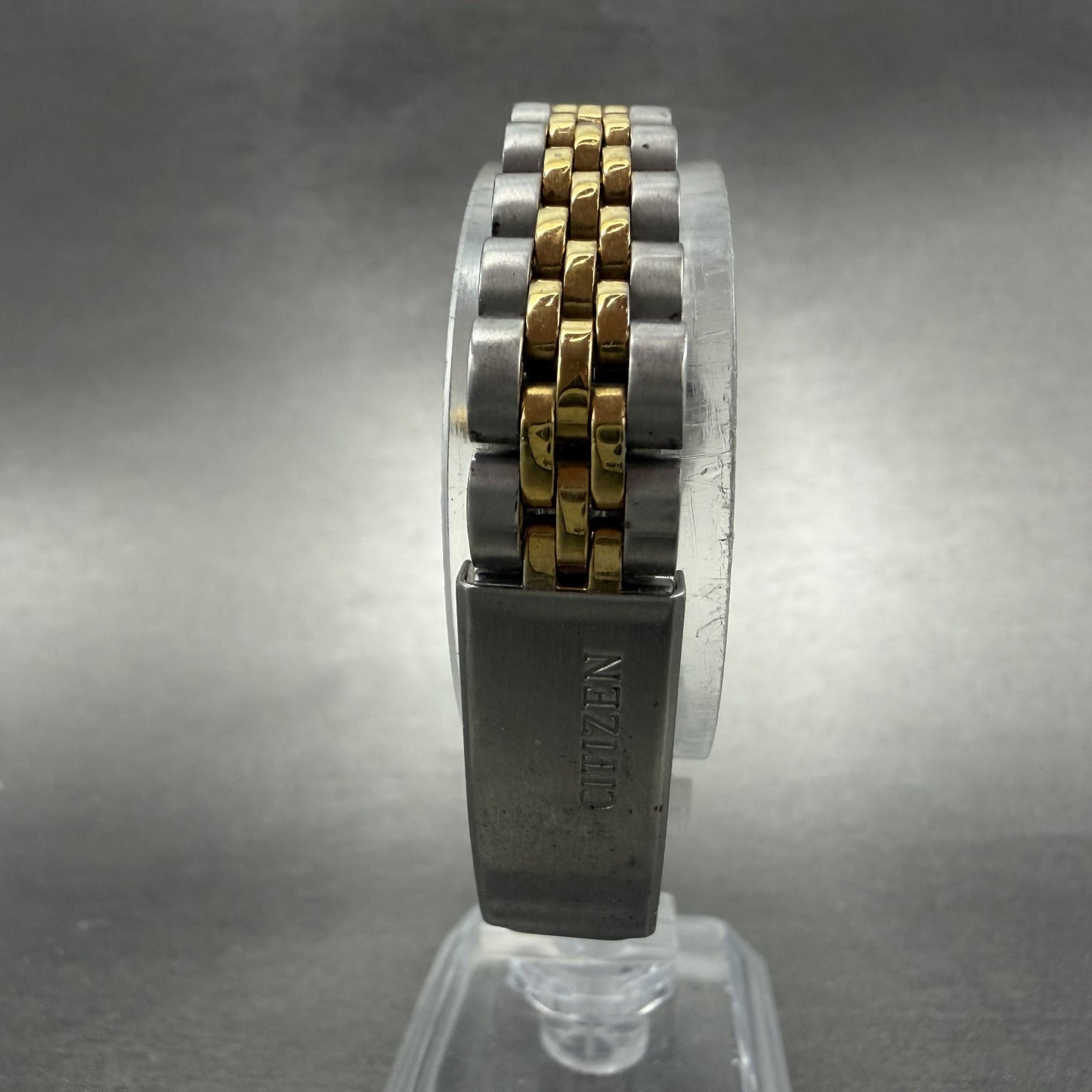 Citizen Watch Women 25mm MOP Dial Two Tone Daydate 1002-S04464 New Battery ABCDG7