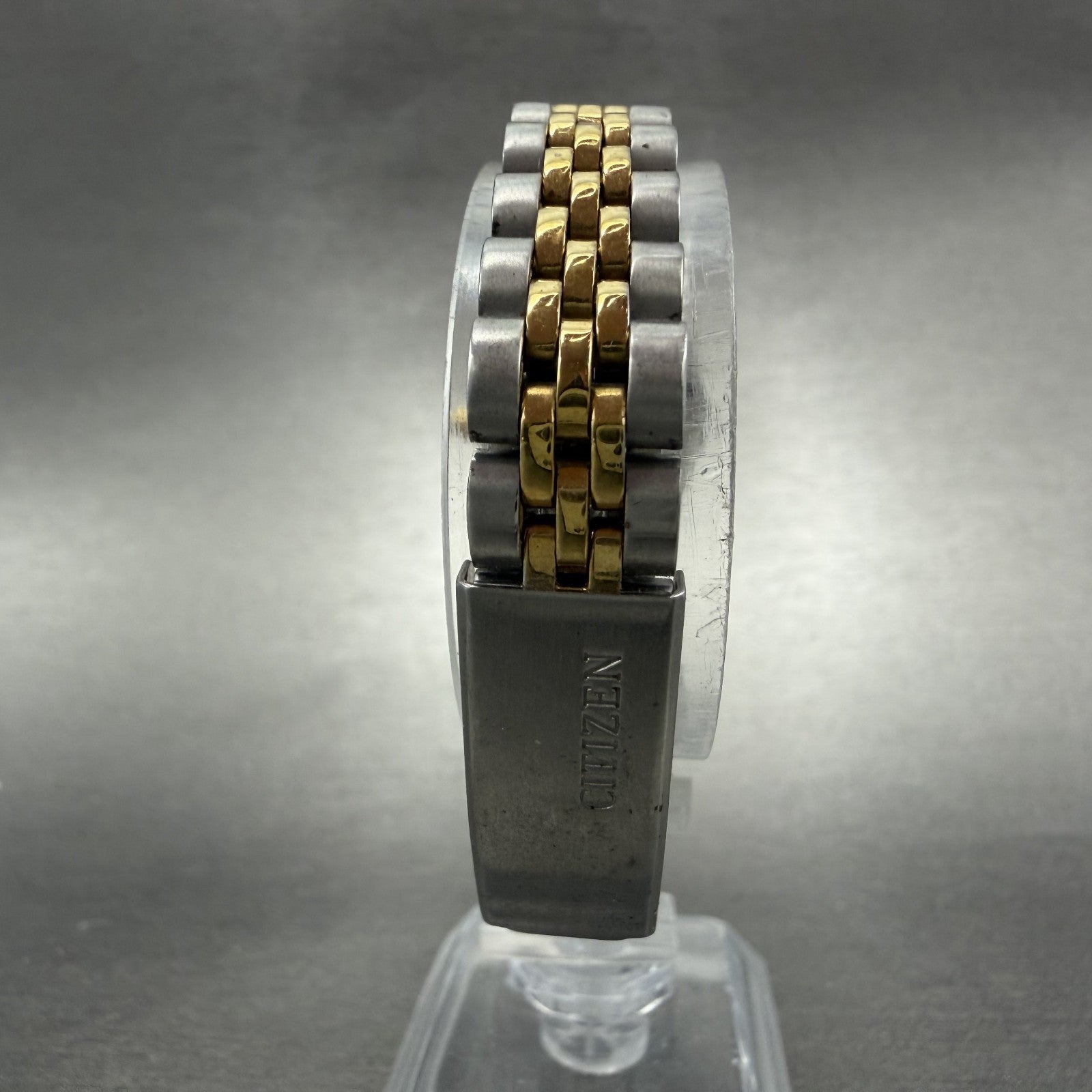 Citizen Watch Women 25mm MOP Dial Two Tone Daydate 1002-S04464 New Battery ABCDG7