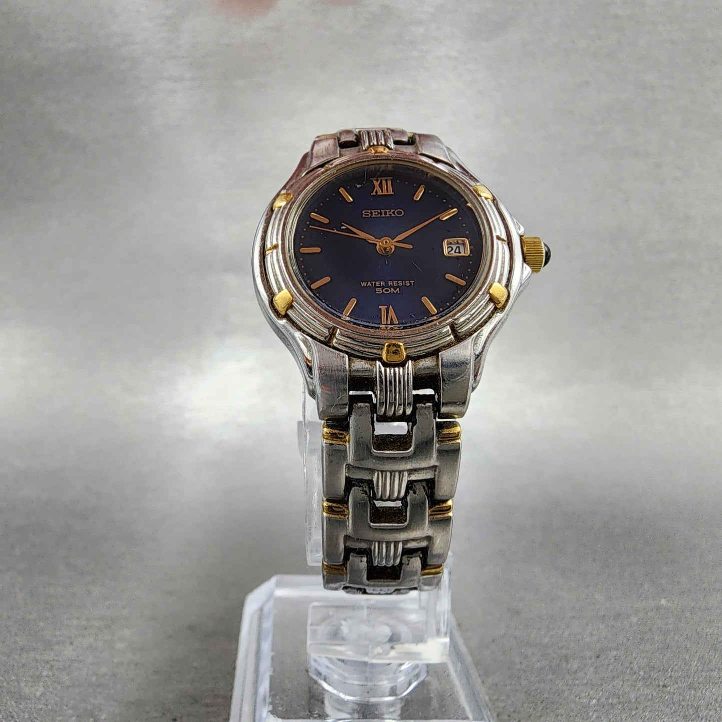 Seiko Watch Women 26mm Blue Dial Two Tone Date Round V7820779 New Battery5