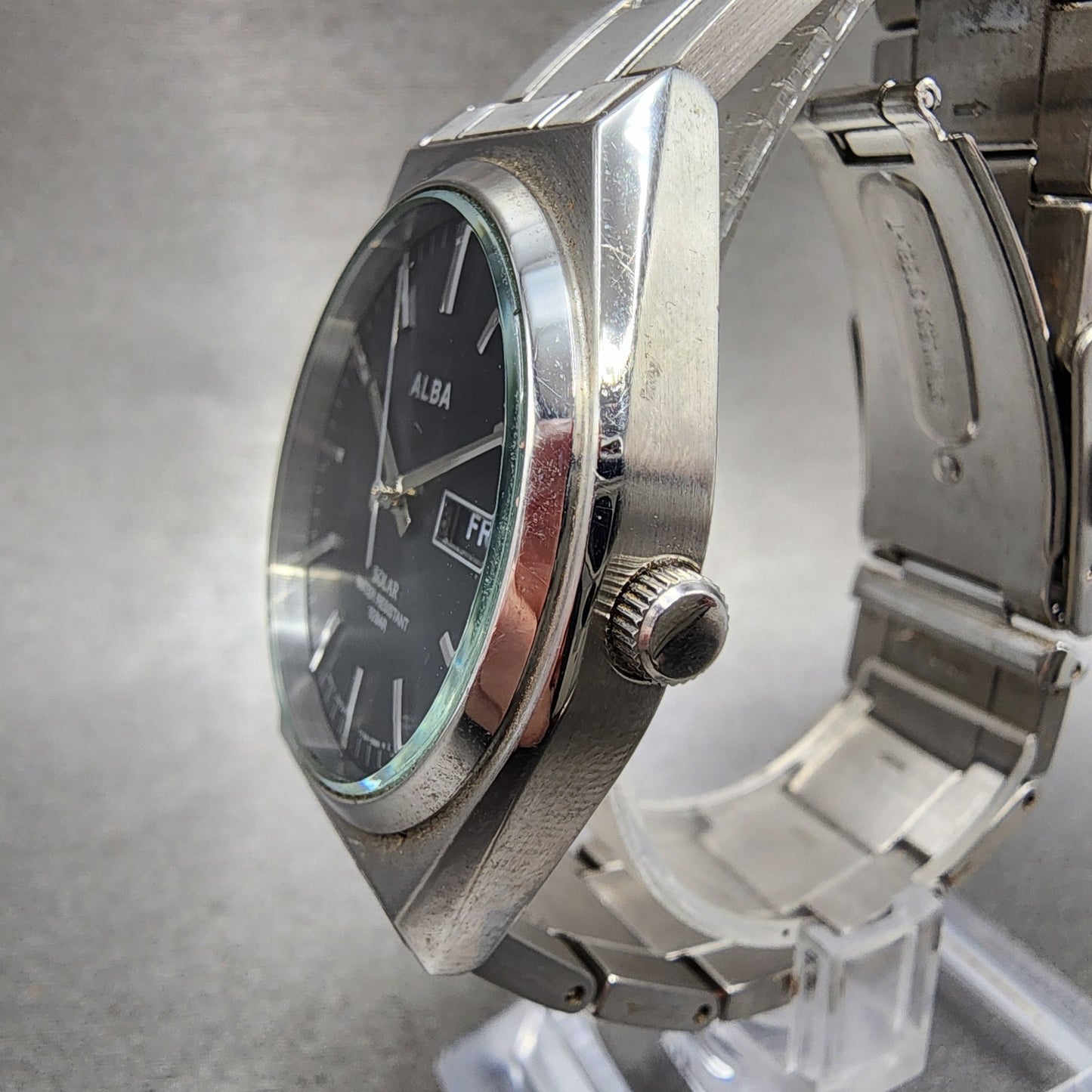 Seiko ALBA Solar Watch Men 36mm Black Dial Silver Tone Daydate Round V158 Runs2