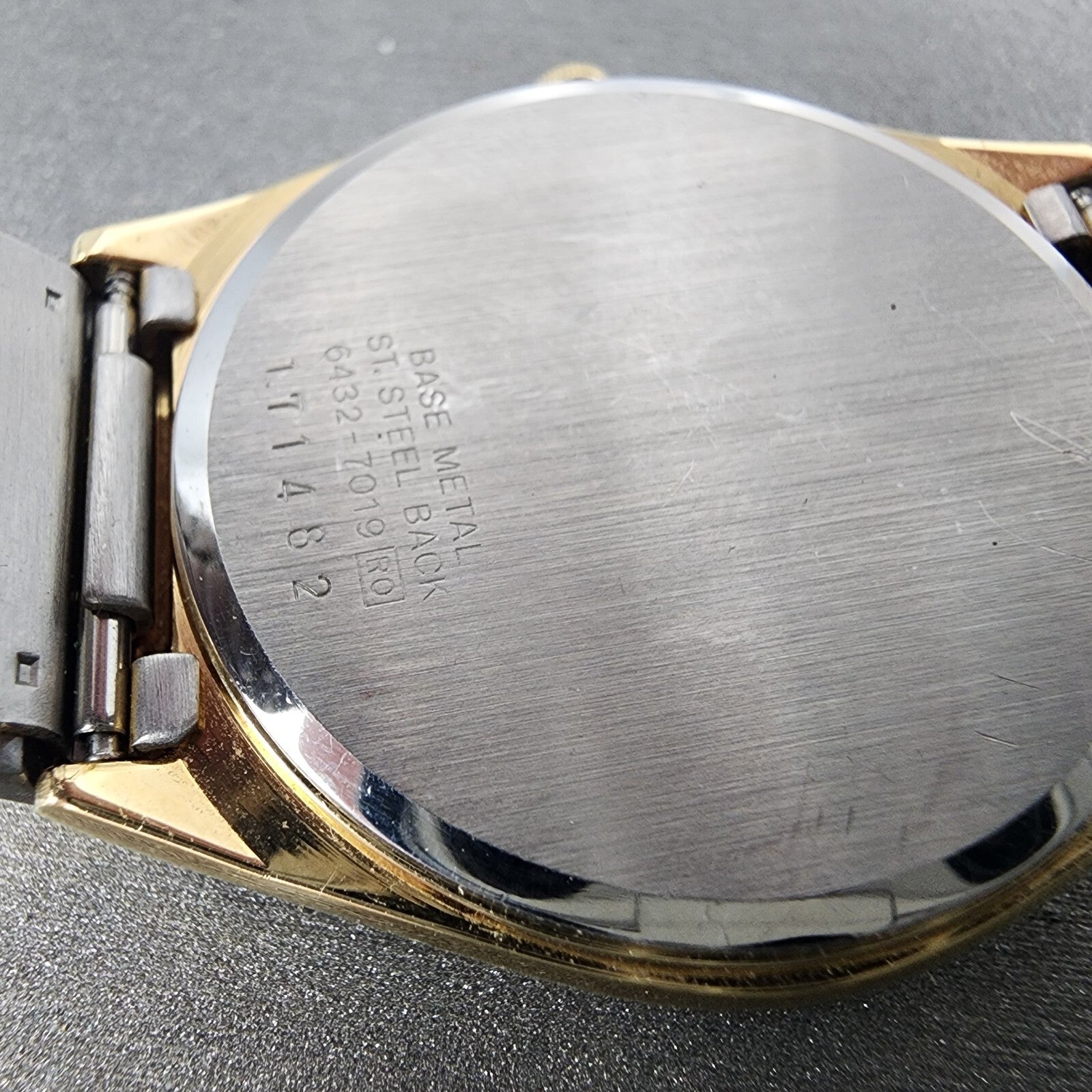 VTG Seiko Watch Men 32mm Gold Dial Gold Tone Date Round 64327019 PARTS10