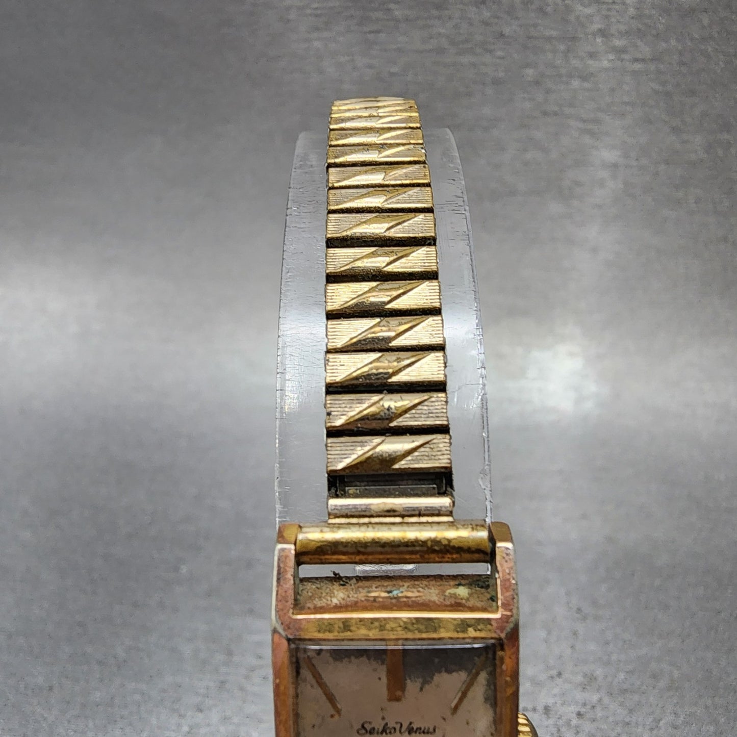 Seiko Venus Tank Watch Women 16mm Silver Dial Gold Plated Manual Runs4