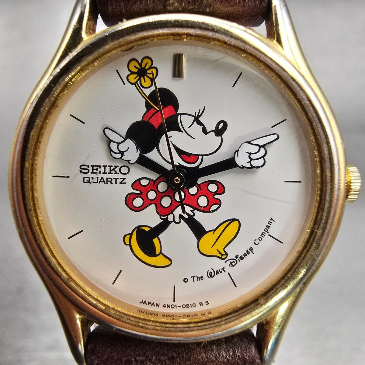 Seiko Minnie Mouse Watch Women 25mm White Dial Gold Tone 4N01-0129 New Battery1