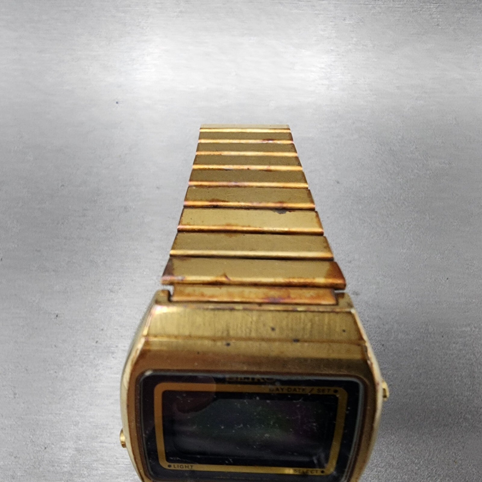 Seiko Digital Watch 34mm Gold Tone Daydate Rectangle F0395010 PARTS5