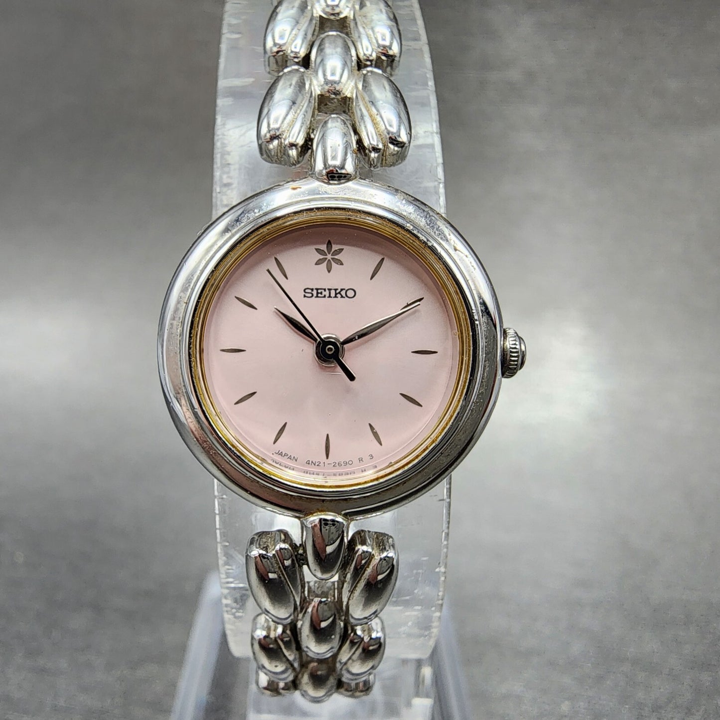 Seiko Watch Women 20mm Pink Dial Silver Tone Round 4N210740 New Battery0
