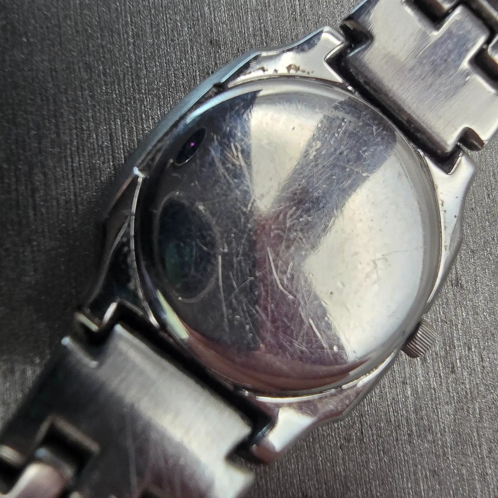 Citizen Eco-Drive Watch Women 25mm Gray Dial Silver Tone Date Round E011 Works10