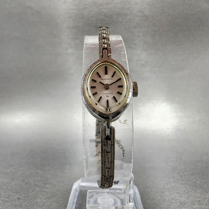 Seiko Solar Watch Women 14mm White Dial Silver Tone Round 10-8190