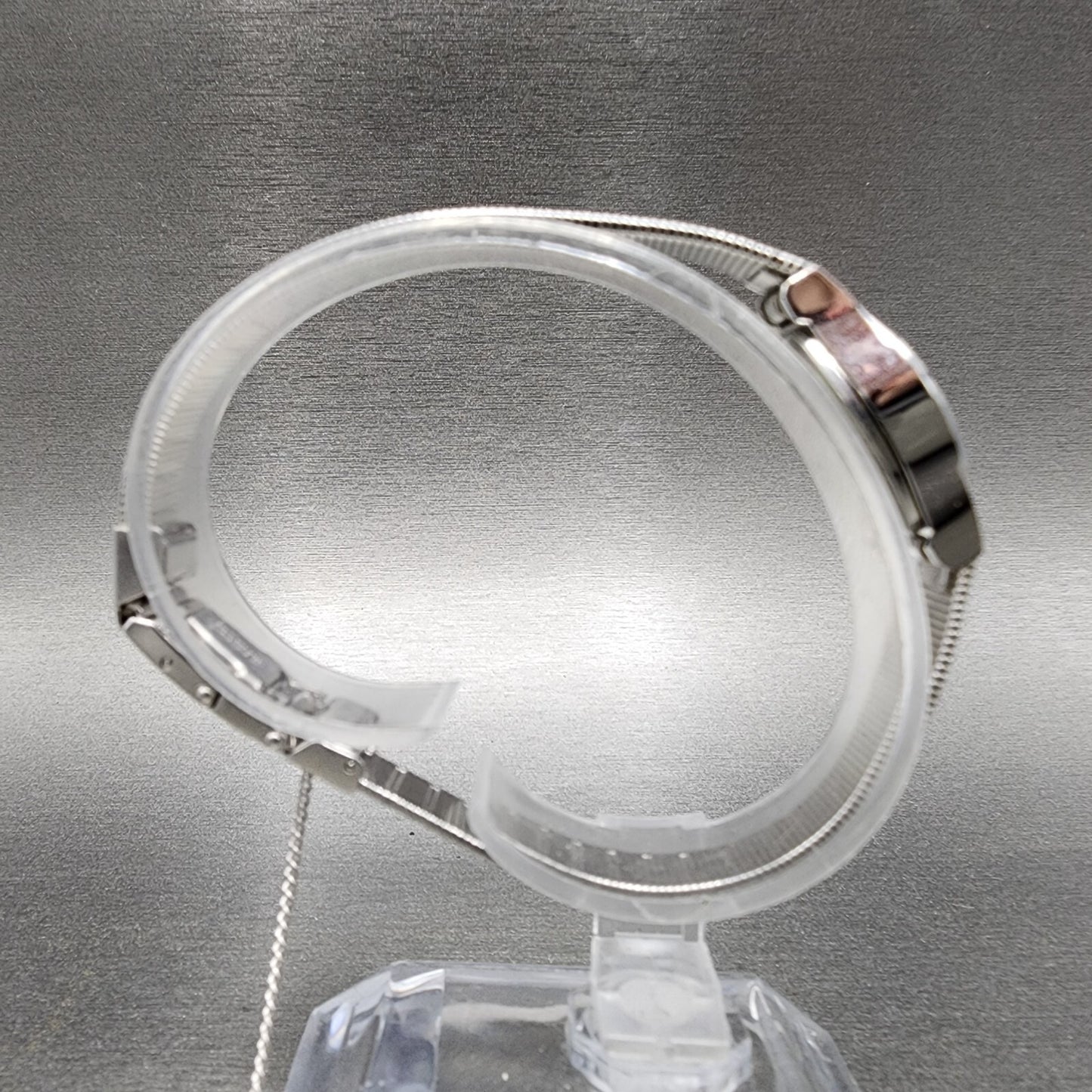 Bulova Watch Women 17mm White Dial Stainless Steel Round 91E03W New Battery NOS10