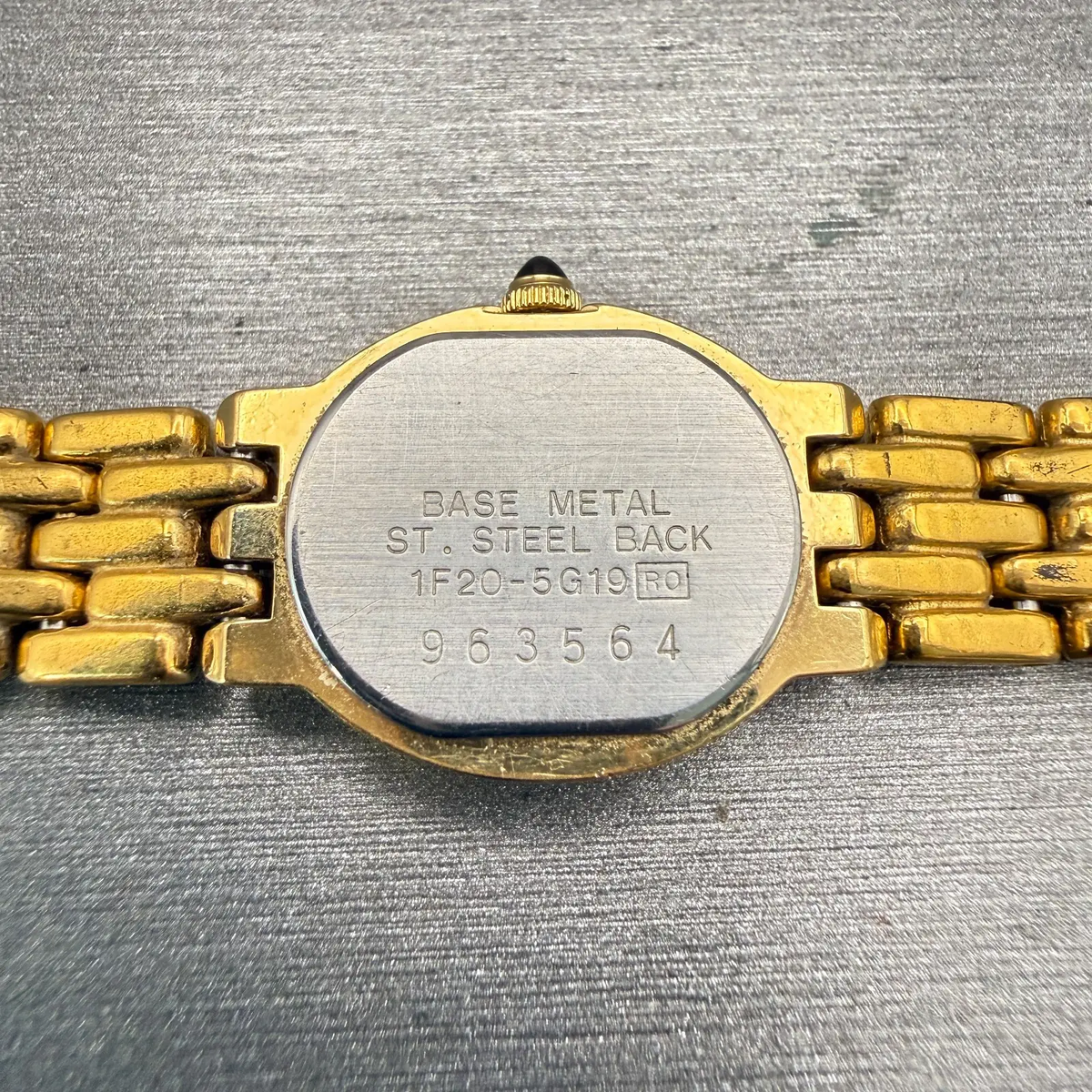 48302319
