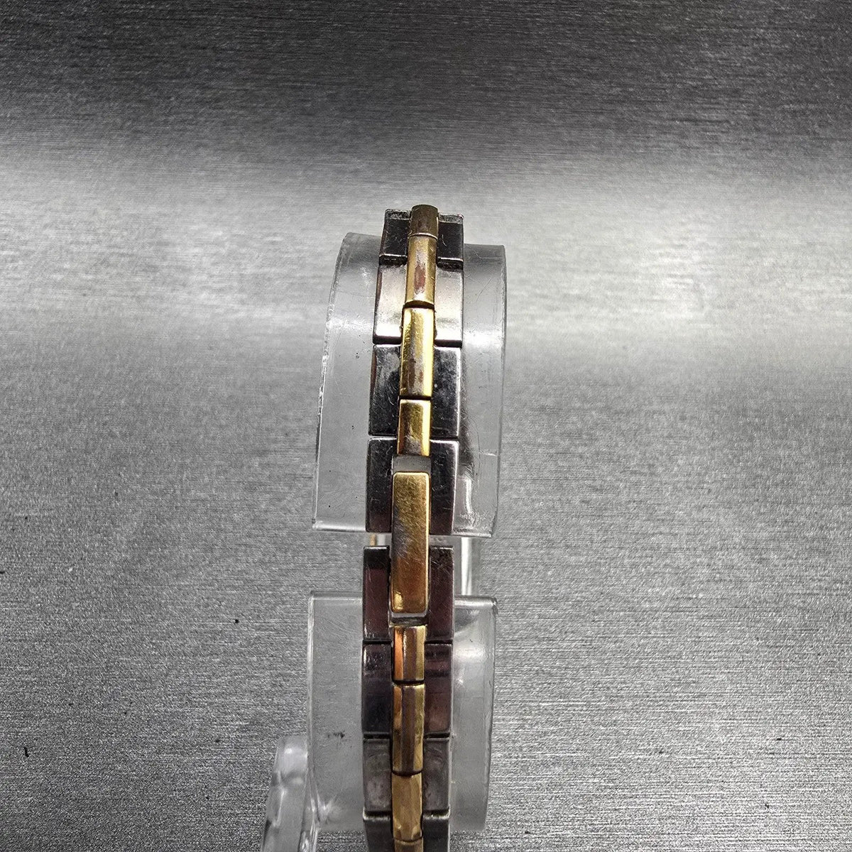 Seiko Watch Women 13mm White Dial Two Tone Rectangle 2E20-7479 New Battery JP27